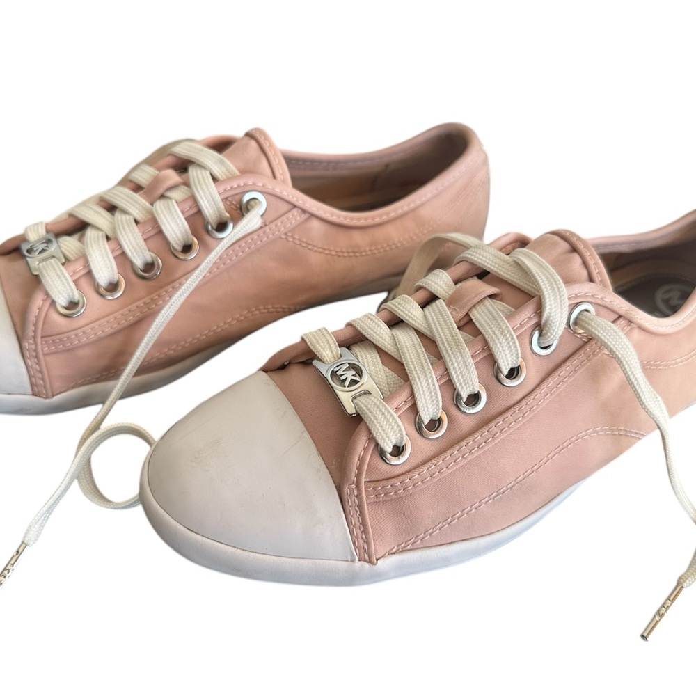 MICHAEL KORS KRISTY CASUAL BLOSSOM SNEAKERS SHOES.SIZE 7.5